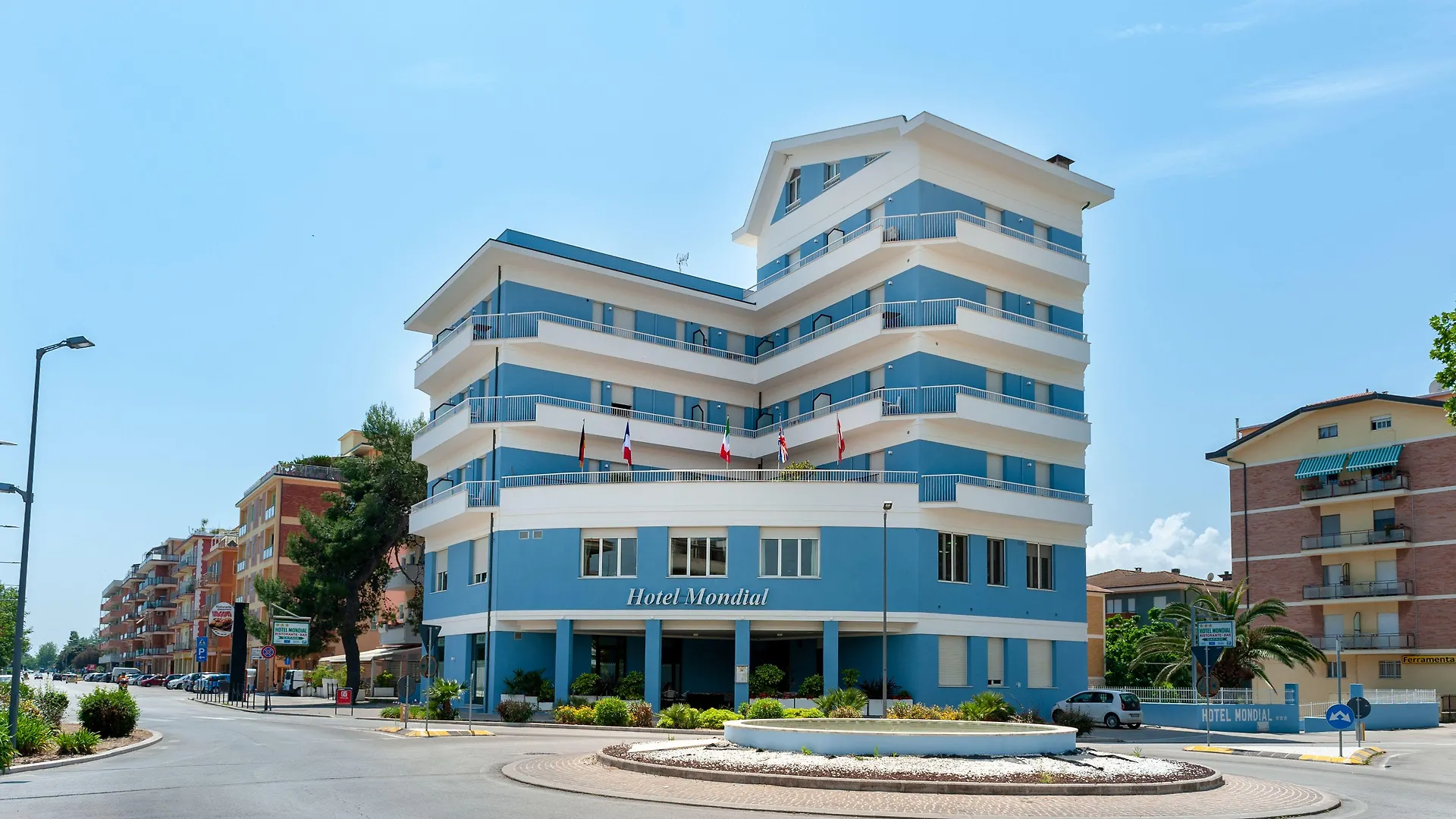 Dove Soggiornare vicino al Santuario della Santa Casa: 10 Hotel Centrali